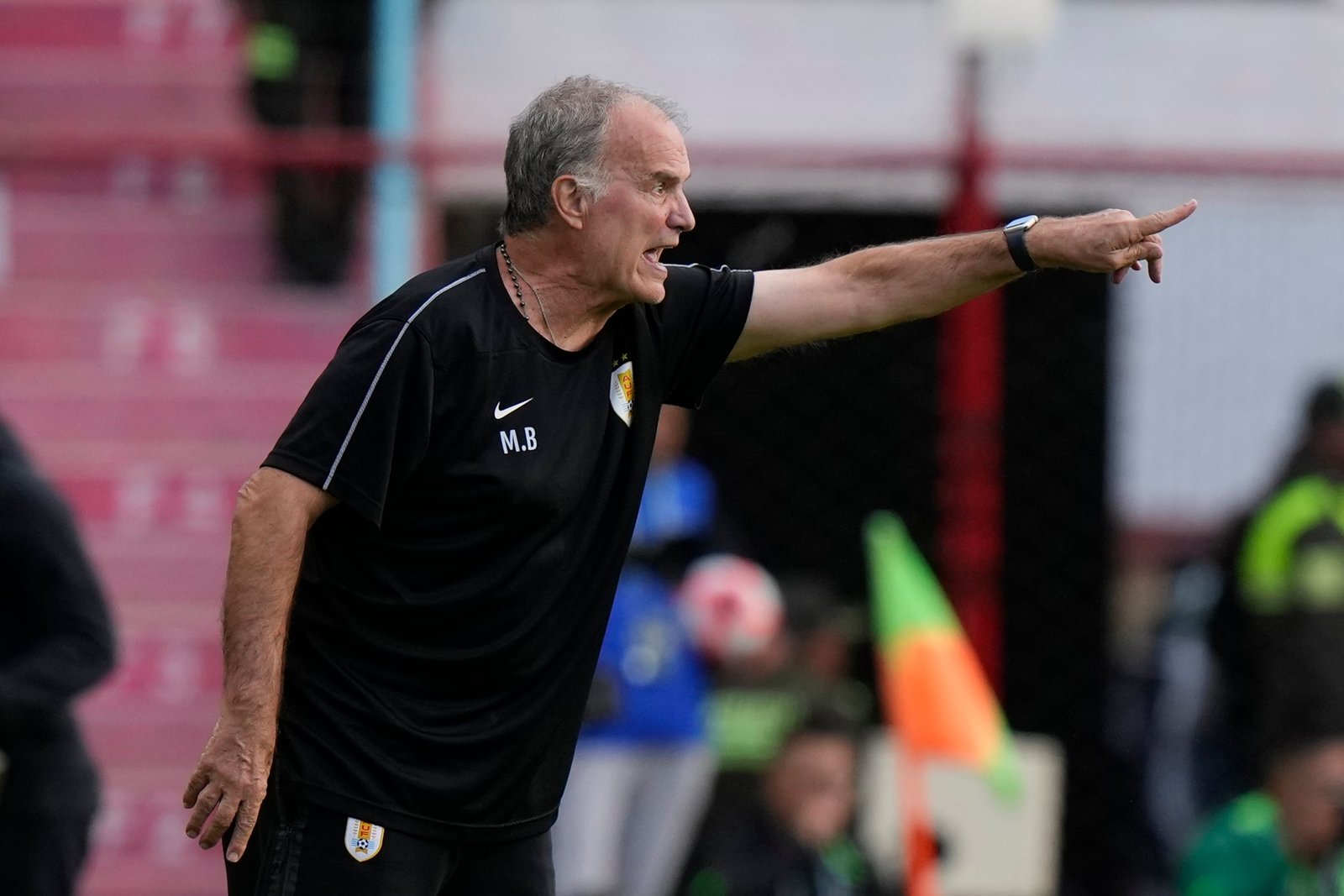 El incómodo momento entre Marcelo Bielsa y un periodista argentino con discapacidad